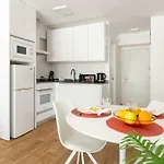 Serenity Chic Center With Free Wifi By Namaste Elite Τορρεμολίνος