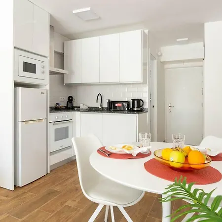 Serenity Chic Center With Free Wifi By Namaste Elite Torremolinos