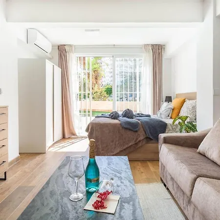 Serenity Chic Center With Free Wifi By Namaste Elite Apartamento