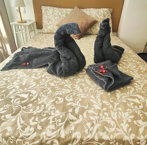 Serenity Chic Center With Free Wifi By Namaste Elite *